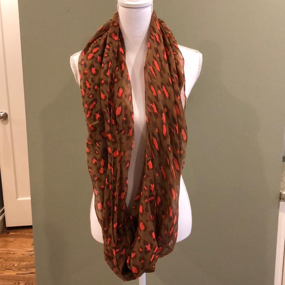 Scarf - Picture 2 of 4